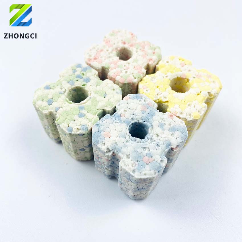 Colored hollow square ring